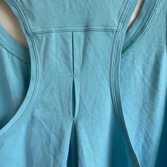 lululemon athletica Blue Tank Top - Picture 4 of 5